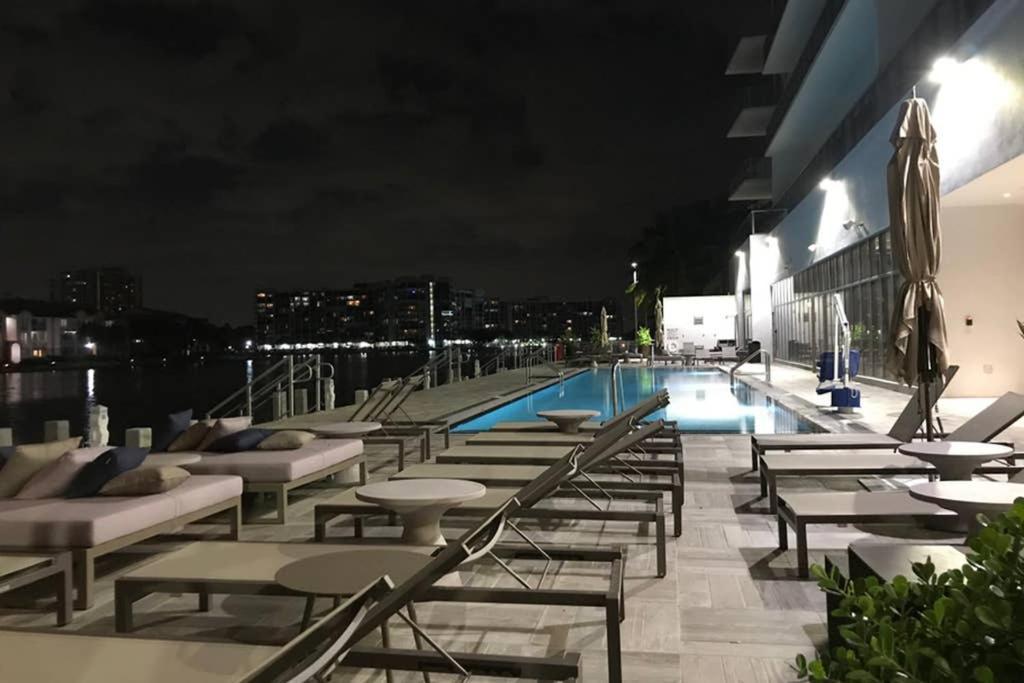 Hollywood Beach Luxury Condo-Hbh Exterior photo