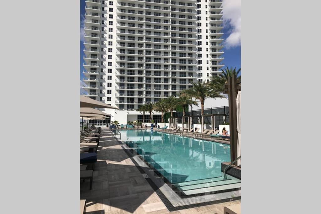 Hollywood Beach Luxury Condo-Hbh Exterior photo