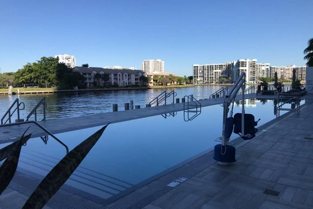 Hollywood Beach Luxury Condo-Hbh Exterior photo